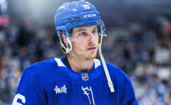 NHL Free Agency Tracker: Maple Leafs échange Mitch Marner à Golden Knights; Panthers signe Marchand, Ekblad