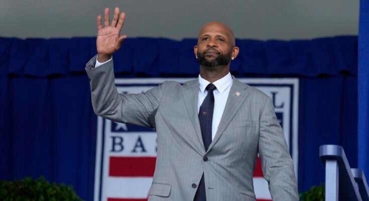 CC Sabathia a fait signe à la foule le week-end du Temple de la renommée.