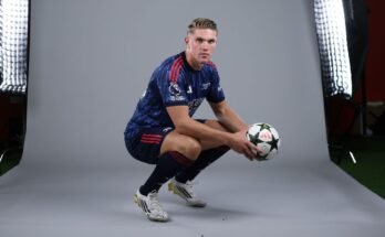 Prêt à partir: Viktor Gyökeres suivi d'une pression sur Arsenal