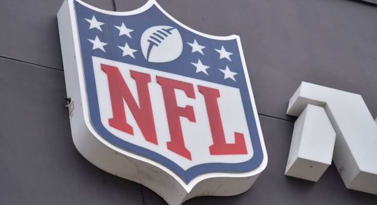 Notes de lions; John Morton satisfait du jeu de la recrue Ol Tate Ratledge