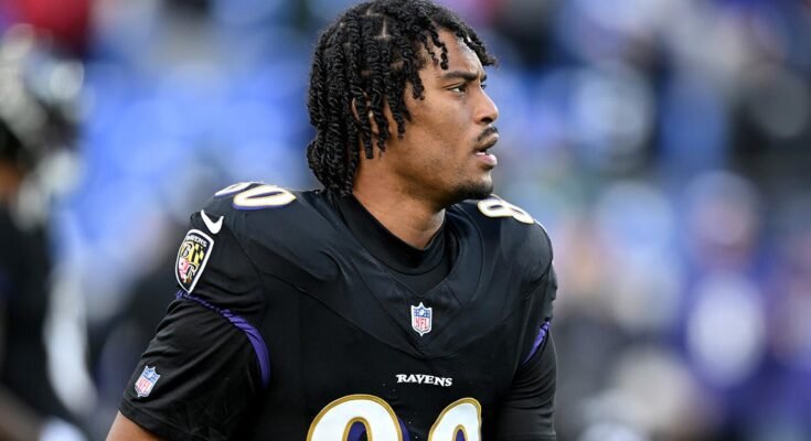 Mise à jour du camp d'entraînement des Ravens: John Harbaugh s'adresse à Isaïe susceptible de nuire à la défense domine
