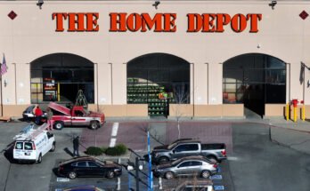 Gains Home Depot (HD) Q2 2025