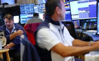 Dans une semaine centrale pour les douanes comment Apple a brillé et a conduit Nasdaq à de nouveaux sommets
