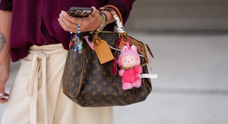 Labubus de Pop Mart augmente le soft power de la Chine alors que ses marques trouvent un attrait mondial