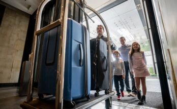 La plupart des voyageurs d'affaires emmènent les familles en voyage