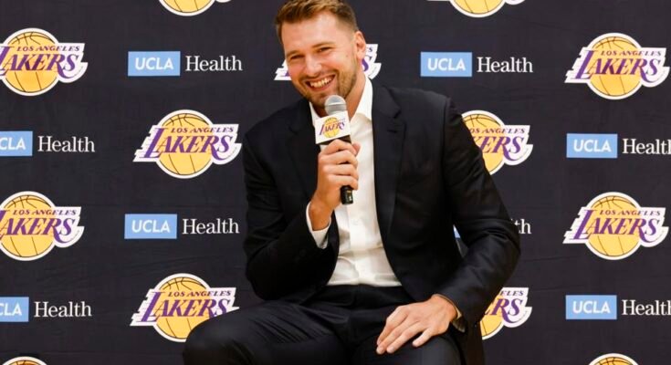 Conférence de presse Lakers avec Luka Doncic