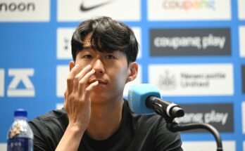 FBL-COR-ENG-PR-TOTEHAM SON Heung-Min lors de la conférence de presse à Séoul