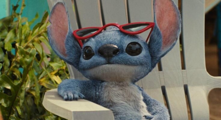 Coudre (voix de Chris Sanders) dans "Lilo Stitch."