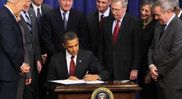 Le président Obama signe l'allégement fiscal des compromis