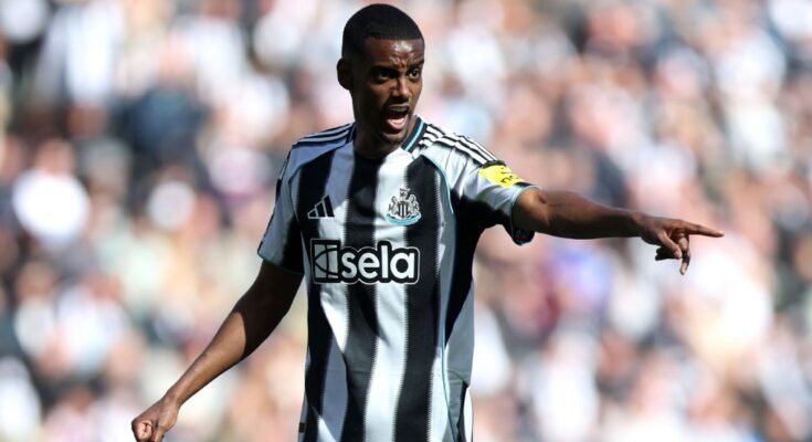 Transférer des rumeurs, News: Newcastle dit à Isaac qu'il ne peut pas rejoindre Liverpool