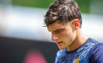 Giovanni Leoni dans un ami de pré-saison pour Parme.