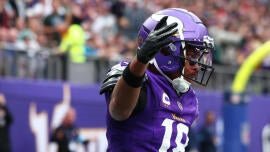 2025 Prédictions de récompenses de la NFL: meilleurs efforts d'experts pour MVP, recrue de l'année et tous les prix saisonniers
