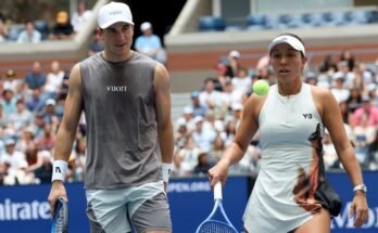 Semi-finale dans un tournoi de double mixte Open Open Renewed