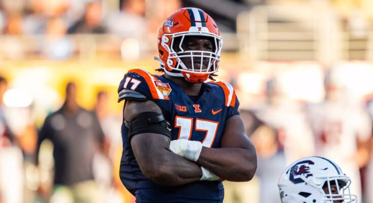 Le secondeur extérieur de l'Illinois Gabe Jacas (football d'interface utilisateur)