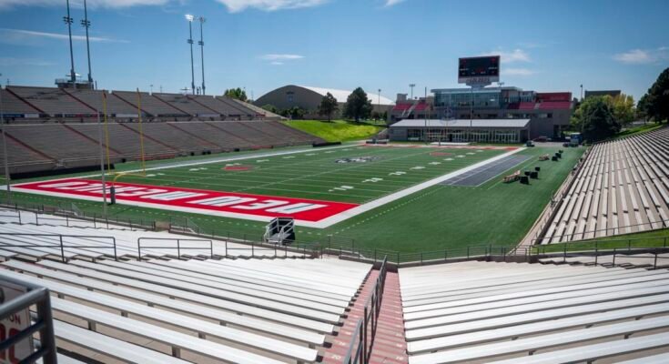 UNM Hopes Price est vraiment avec un nouveau «menu de valeur» sur les matchs de football lobo