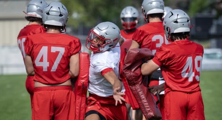 UNM Football Notebook: Lobos fonctionne en recevant des dommages-intérêts avant la première critique