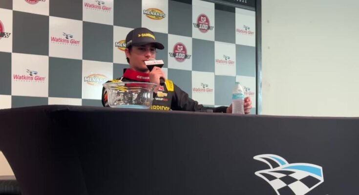 McKee Second-the the the-the-the-giving Arca Mendarards Series gagnant avec Will à WGI
