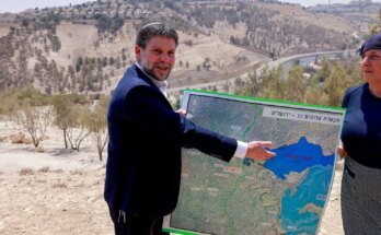 Smotrich d'Israël est à la recherche d'une expansion de l'E1 en Cisjordanie