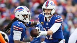 Bills 'Josh Allen s'exprime au milieu de l'équipe de James Cook: «Nous le voulons désespérément avec nous»
