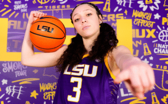 Le basket-ball de la femme LSU - Nouveaux joints Bella Hines ouvre sur la marque Jordan, relation avec Kim Mulkey et plus