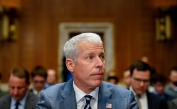 Le secrétaire aux États-Unis de l'énergie Chris Wright lors d'une audition de l'énergie du Sénat et des ressources naturelles.