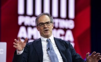 La deuxième période de Trump est façonnée par l'intellectuel "bizarre"