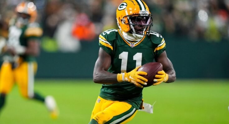 2025 Fantasy Football Draft Prep: classement, stratégie, recrues, meilleur conseil, top 150 joueurs via des experts de la NFL