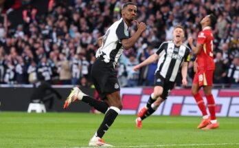Alexander Isak Transfer Saga: Liverpool Target dit que les promesses étaient «cassées» et «confiance en se perdant» avec Newcastle