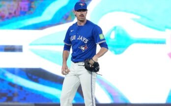 Fantasy Baseball Wiver Wire: les débuts de Shane Bieber offrent un risque élevé, une récompense élevée pour les managers et plus