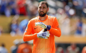 Gianluigi Donnarumma rompt le silence sur les rumeurs de sortie du PSG alors que Luis Enrique recherche un `` profil différent par le gardien de but ''