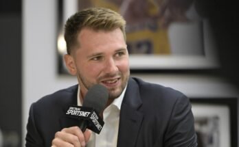 Luka Doncic attend en avant, pas en arrière, en signant l'expansion avec les Lakers