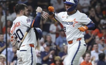 Red Sox chez Astros Prediction: cotes, choix d'experts, lanceurs de démarrage, tendances de paris et statistiques pour le 12 août