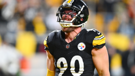 Joueurs actifs de la NFL destinés au Temple de la renommée: Patrick Mahomes, Sélection TJ Watt Slam-Dunk